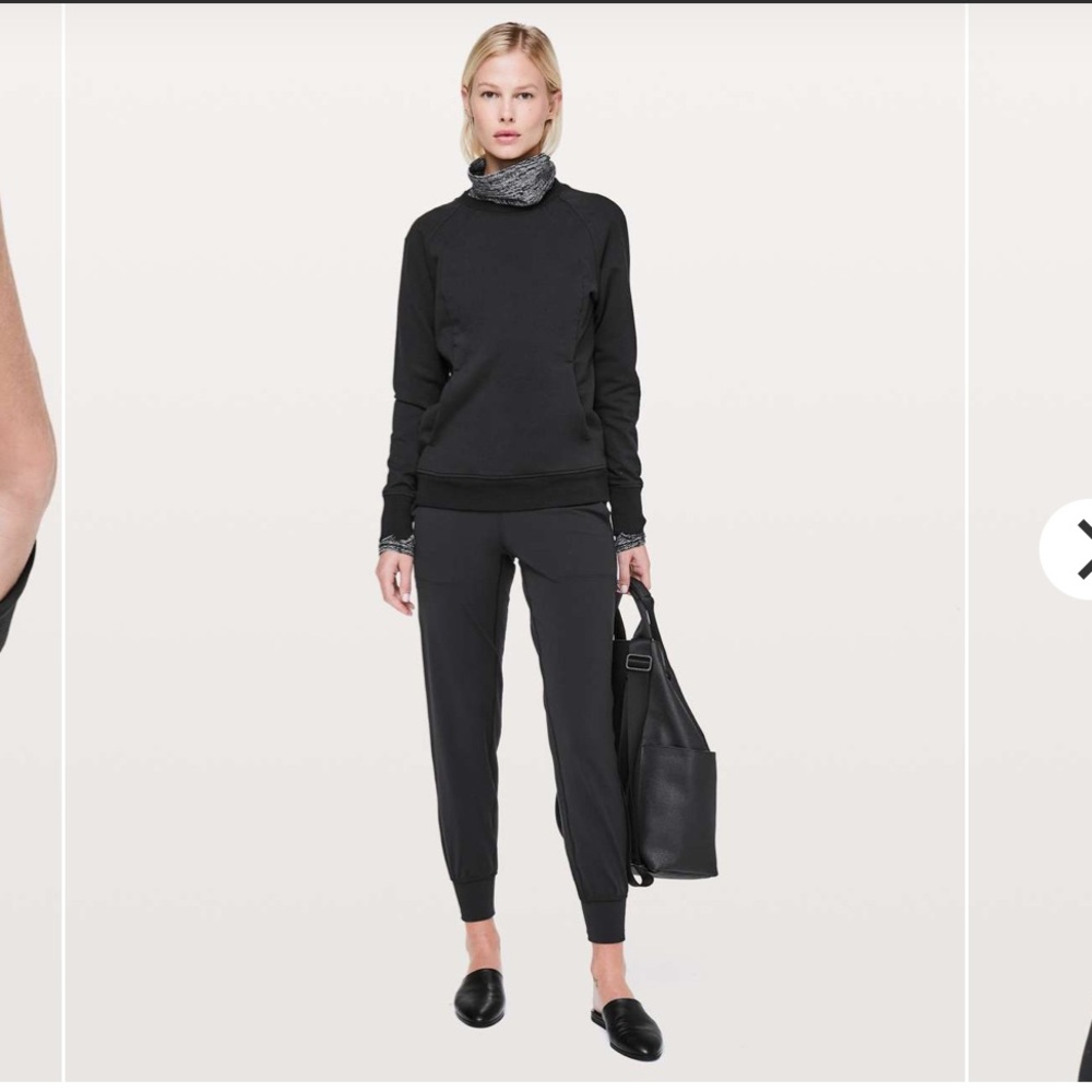 Lululemon Align Joggers in Black (28” - First Release)